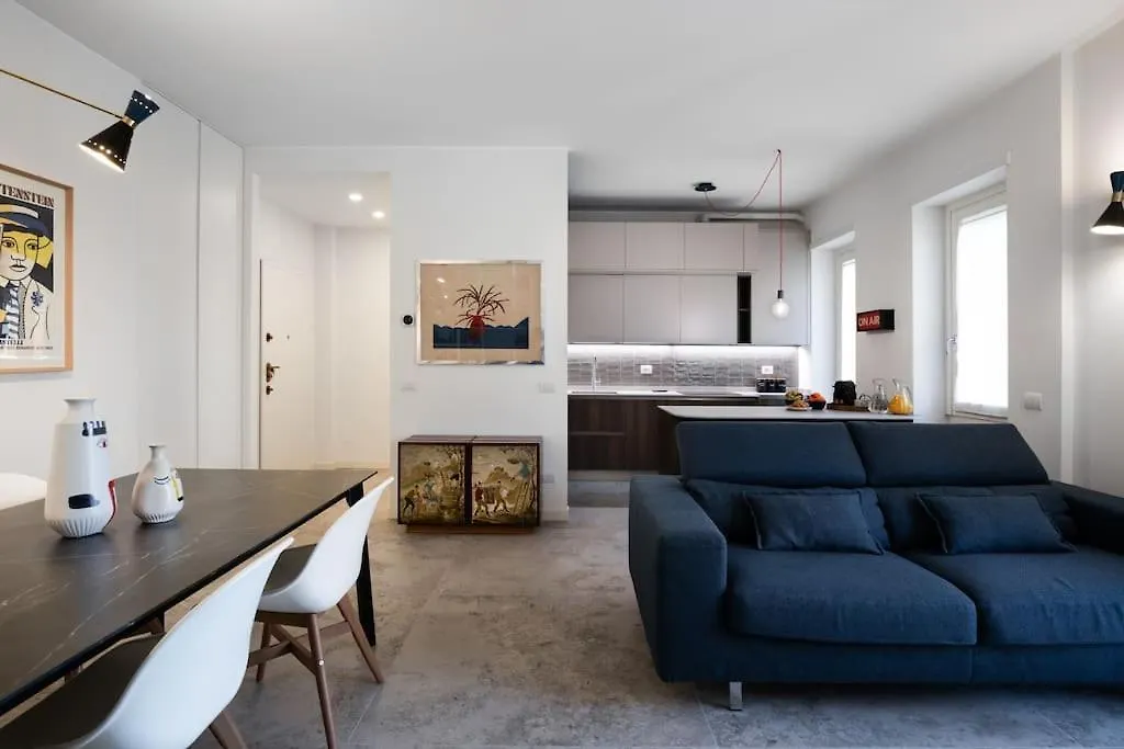 شقة Sunset Citylife Typical Italian Style House ميلان