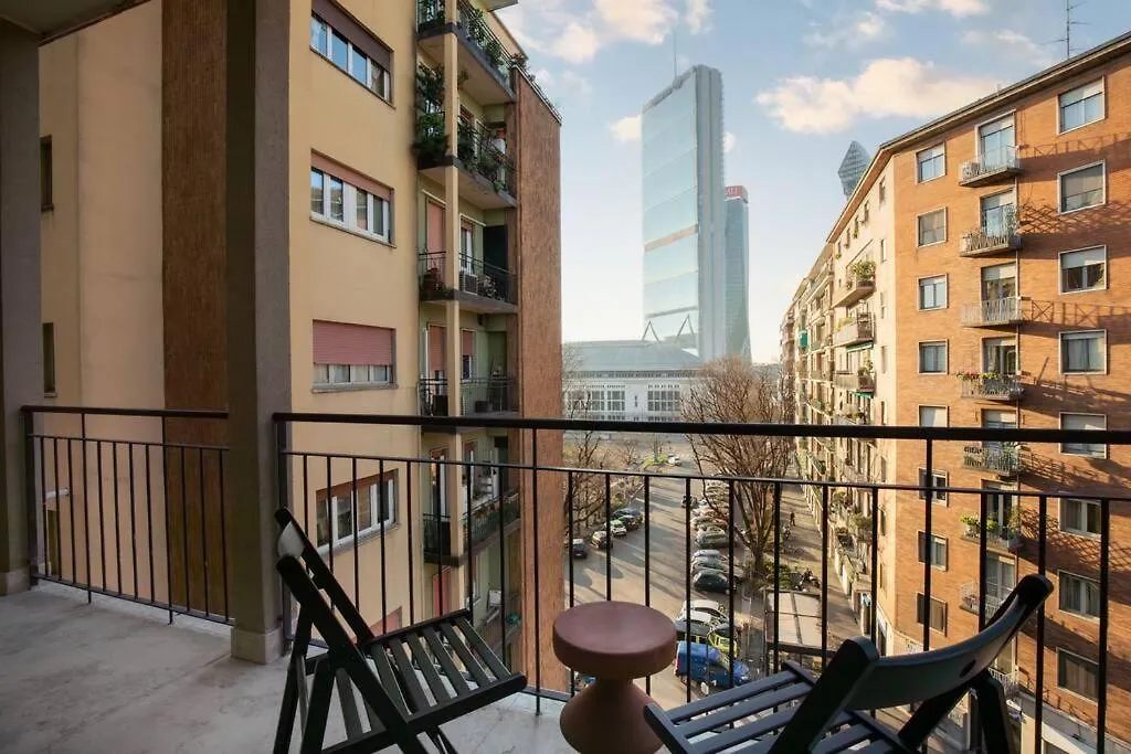 شقة Sunset Citylife Typical Italian Style House ميلان إيطاليا